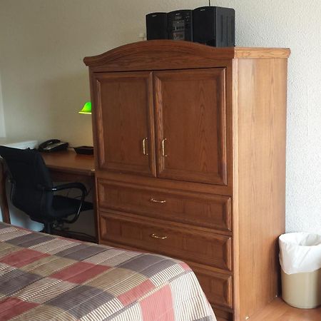 Motel Iberville Saint-Jean-sur-Richelieu Rum bild